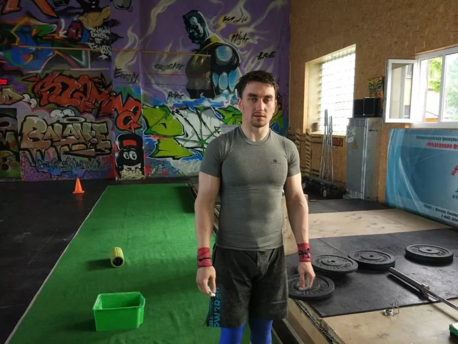Спортивный зал Volga Athletics в Нижнем Новгороде: Тренажерный Зал, Спортивная Секция, Силовая Рама, Эйрбайки, Лыжные Тренажёры, Тяжёлая Атлетика,