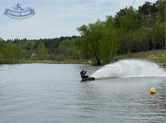 Wake Club ILYINKAWAKE в Москве: Реверсивная лебедка, Прокат SUP, Обучение, Аренда Беседки с Мангалом, Пинг-Понг,