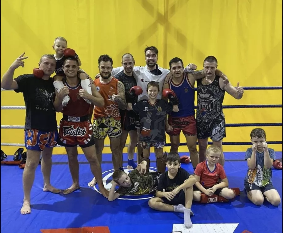 Спортивная секция Варяг в Калининграде: Групповые занятия, Спортивная Секция, Развиваться, Движение , Тайский бокс,