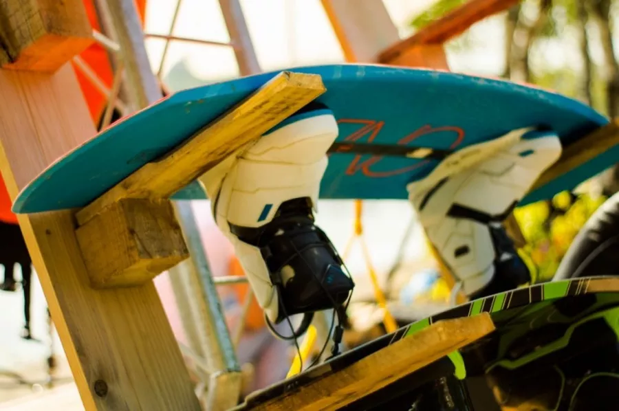 Wake-park DOLWAKE в Москве: Вейкборд, Водные Лыжи, Вейкскейт, Прокат оборудования , SUP-борды,