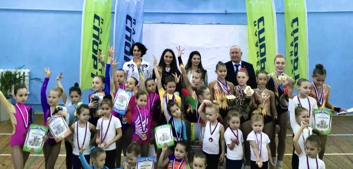 Аэробная гимнастика Реверанс  в  Калининграде
