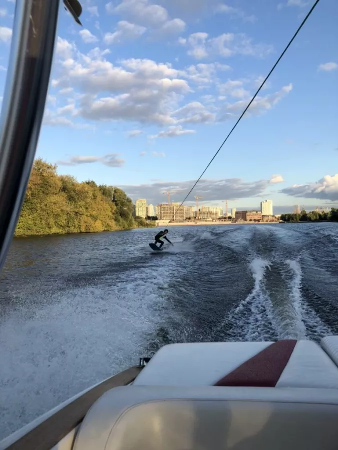 Water Club Maria в Москве: Аренда яхт, Аренда катера, Мероприятия на Воде, Вейкборд, Активный Отдых, Прогулки по Москве-реке,
