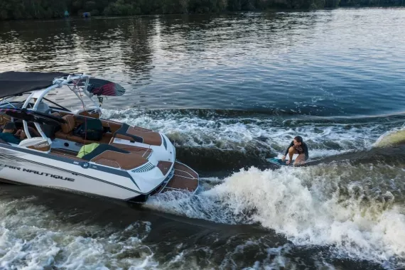 Вейк-клуб "River Club Surf"