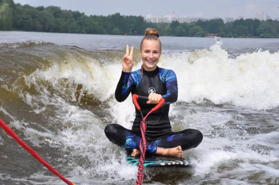 Вейк-клуб "River Club Surf"