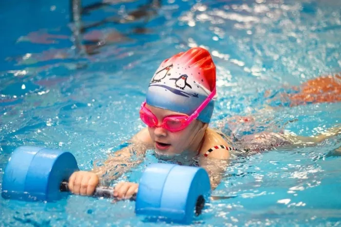 Детский бассейн "Лето".