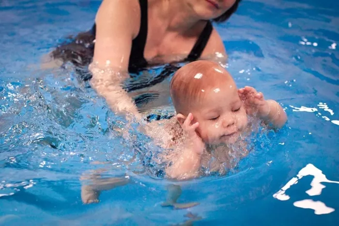 Детский бассейн "Лето".