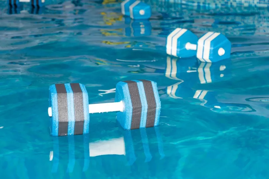 Клуб массажа и женского фитнеса Famina в Новосибирске: Фитнес, Зал, Массаж,