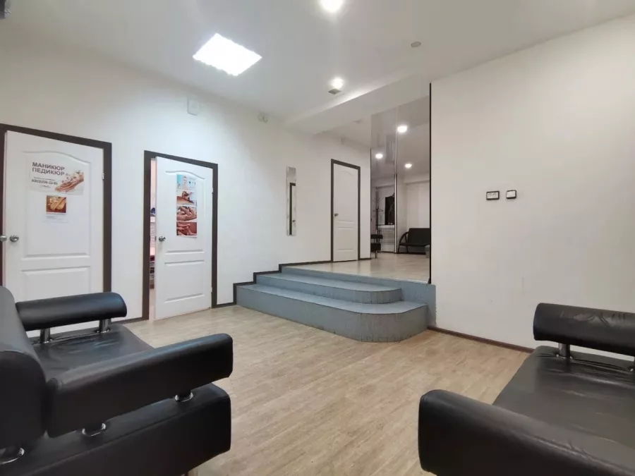 Клуб массажа и женского фитнеса Famina в Новосибирске: Фитнес, Зал, Массаж,