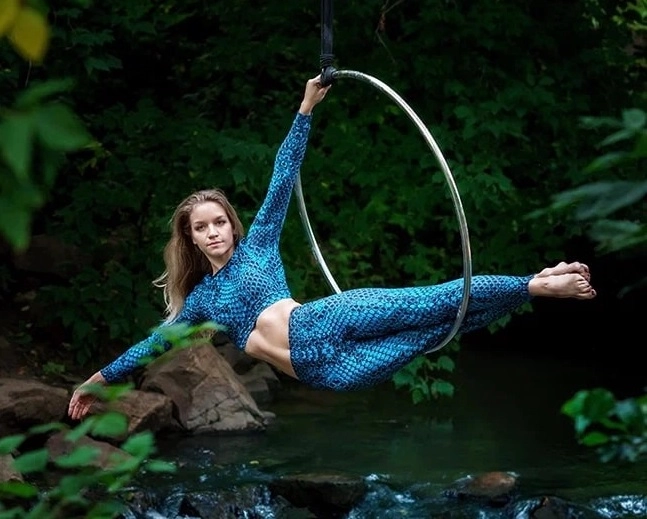 Студия воздушной гимнастики и танца  Polёt в Новосибирске: Зал, Тренировка, Гимнастика, Танцы,