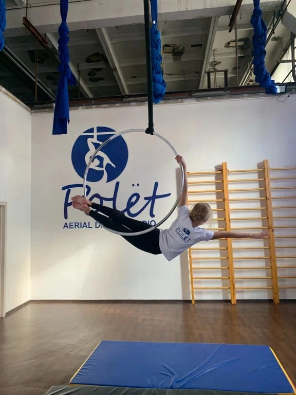 Студия воздушной гимнастики и танца  Polёt в Новосибирске: Зал, Тренировка, Гимнастика, Танцы,