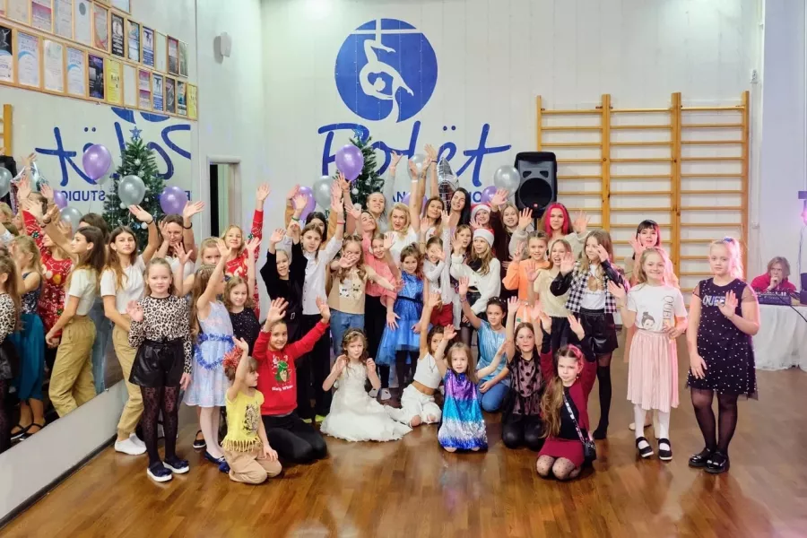 Студия воздушной гимнастики и танца  Polёt в Новосибирске: Зал, Тренировка, Гимнастика, Танцы,