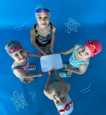 Клуб плавания "Waterspace".