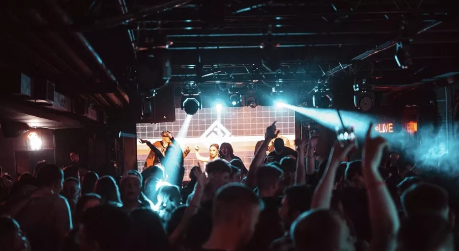 Ночной клуб Pipl bar Moscow в Москве: Дискотека, Бар, Танцы, Ночной клуб,