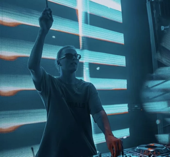 Ночной клуб "VK GIPSY"