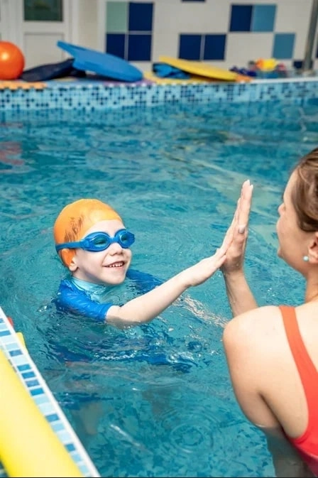 Детский бассейн Акварелька в Новосибирске: Бассейн, Зал, Плавание,