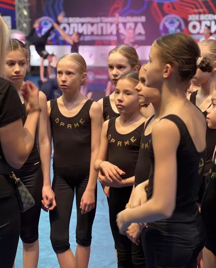 Школа шоу гимнастики Драже в Новосибирске: Зал, Тренировка, Гимнастика, Акробатика, Спорт,