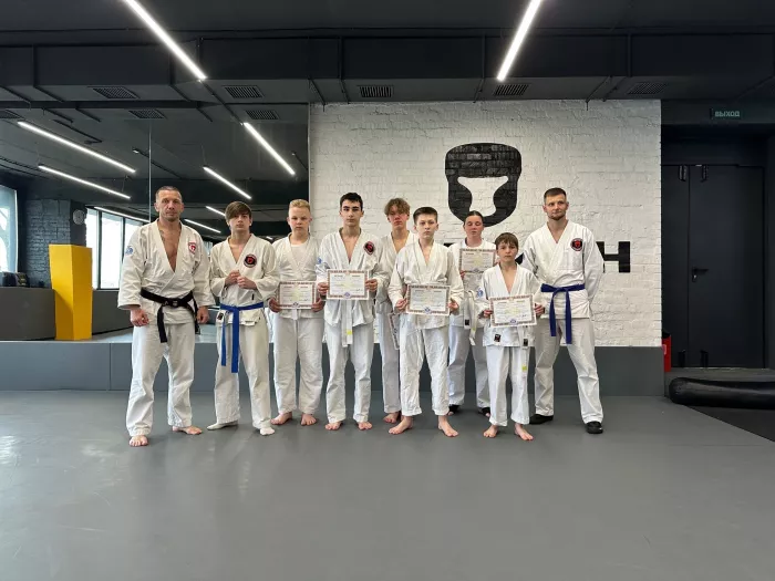 Спортивный клуб "Чемпион".