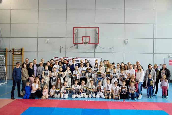 Спортивный клуб "Цви Ханши".