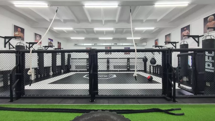 Зал единоборств IPFC Dojo в Владивостоке: Тренировка, Зал, Спортзал, Тренажерный зал,