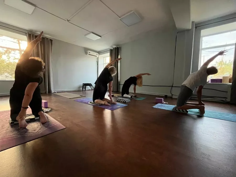 Студия йоги Yogafor в Владивостоке: Фитнес, Тренировка, Зал, Йога,