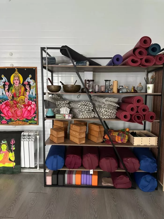 Студия йоги "Ганеша".