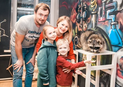 Зоопарк Вот Енот  в  Санкт-Петербурге