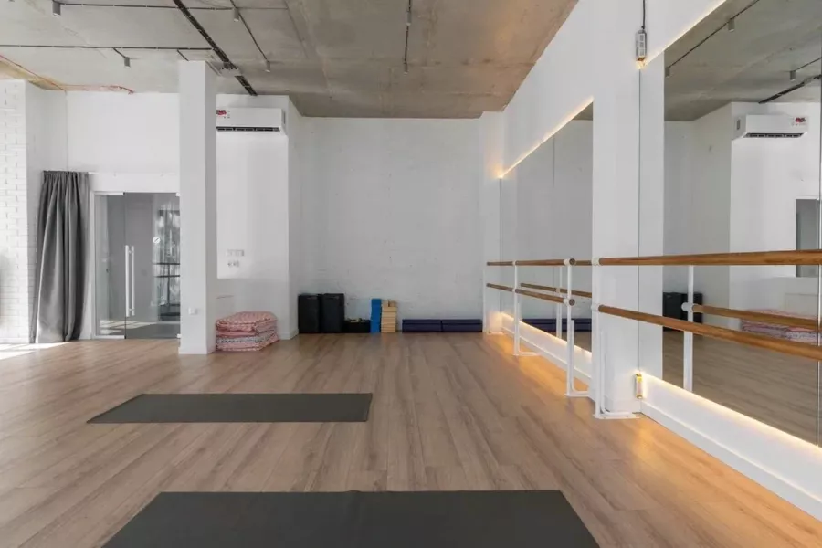 Фитнес-клуб Una mind&body studio в Новосибирске: Фитнес, Зал, Йога, Тренировка,