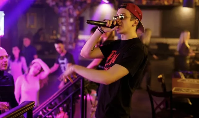 Ночной клуб "XxxX Bar"
