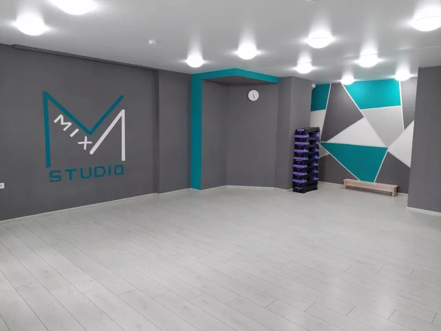 Студия танца и фитнеса Mix в Новосибирске: Йога, Зал, Тренировка, Танцы,