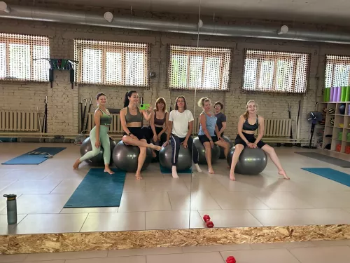 Фитнес студия Крылья  в  Новосибирске