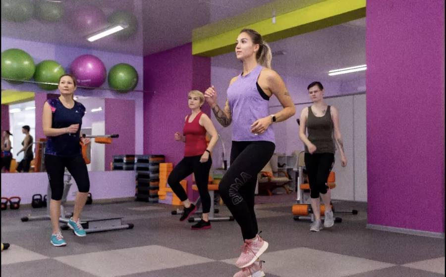 Женский фитнес клуб Women Zone в Калининграде: Аэробика, Пилатес, Зумба,