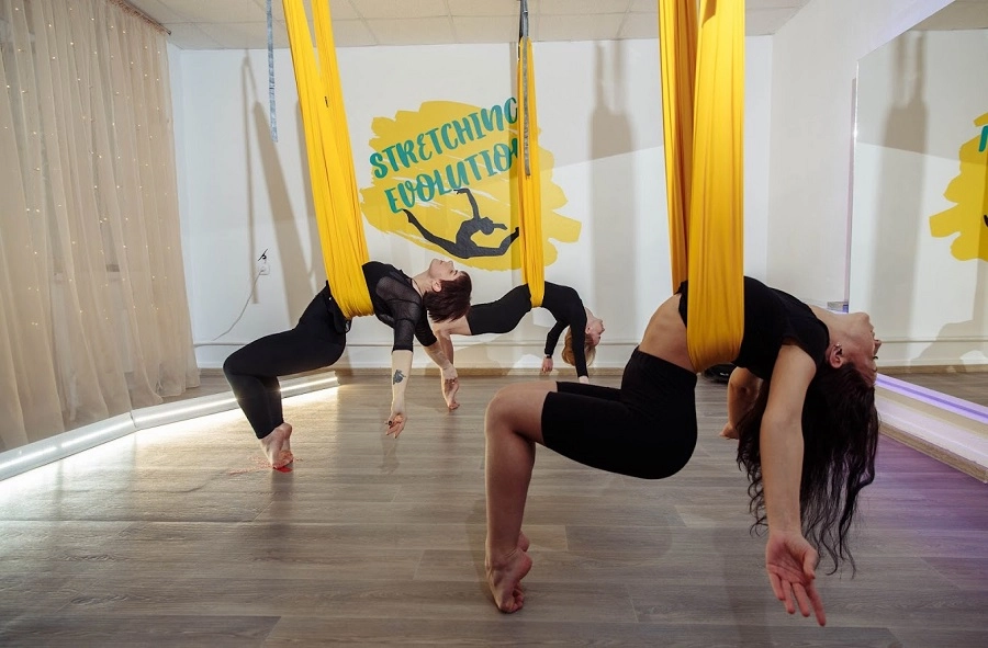 Студия пилатеса Stretching Evolution в Нижнем Новгороде: Стретчинг, Физическое Развитие, Индивидуальные Тренировки, Аэрорастяжка, Функциональная Тренировка, Групповые занятия,