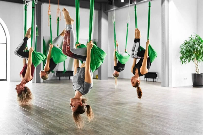 Студия пилатеса Stretching Evolution в Нижнем Новгороде: Стретчинг, Физическое Развитие, Индивидуальные Тренировки, Аэрорастяжка, Функциональная Тренировка, Групповые занятия,