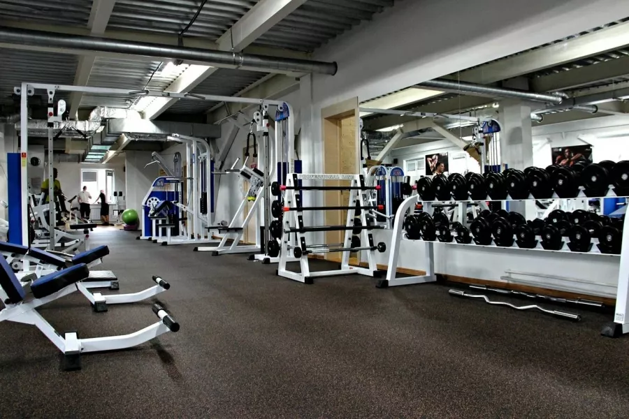 Центр здоровья Аква-Тонус в Новосибирске: Зал, Тренировка, Бассейн, Фитнес, Спорт,