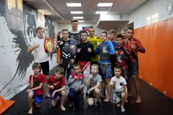 Клуб единоборств "Медведь"