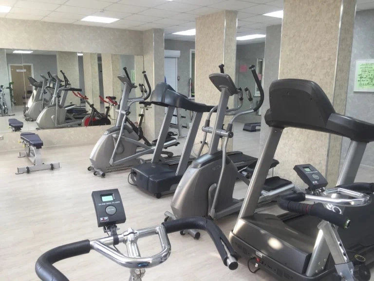 Тренажерный зал Строитель в Новосибирске: Зал, Спортзал, Фитнес, Тренировка,