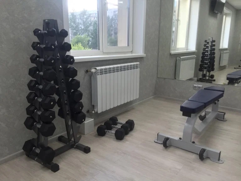 Тренажерный зал Строитель в Новосибирске: Зал, Спортзал, Фитнес, Тренировка,