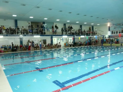 Бассейн Лазурный  в  Новосибирске