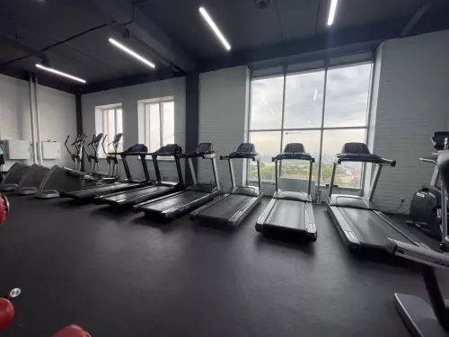 Спортивный центр Чемпион  в  Новосибирске