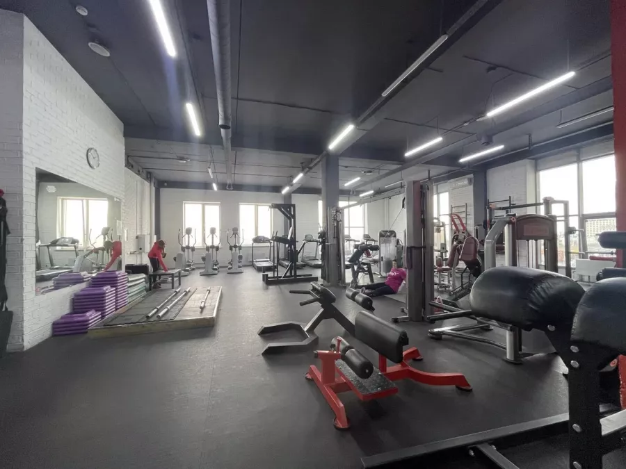 Спортивный центр Чемпион в Новосибирске: Зал, Спортзал, Тренировка, Фитнес,