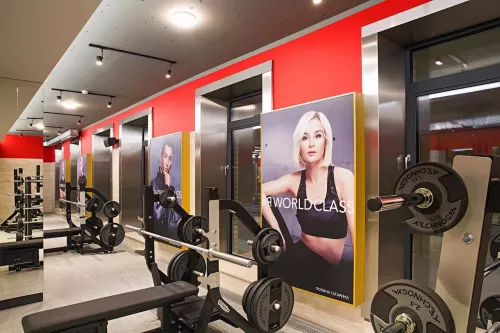 Фитнес-клуб World Class  в  Новосибирске