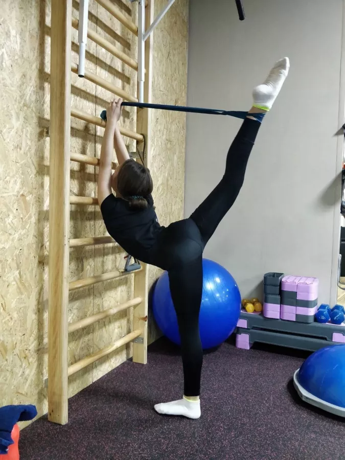 Фитнес- клуб Loft Fit в Калининграде: Развитие, Фитнес, Растяжка,