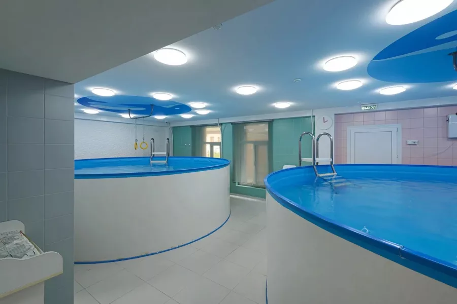 Детский бассейн Aqualand в Новосибирске: Бассейн, Зал, Тренировка,