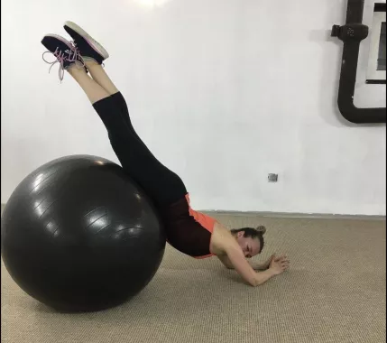Женская фитнес студия "Amanda fitness"