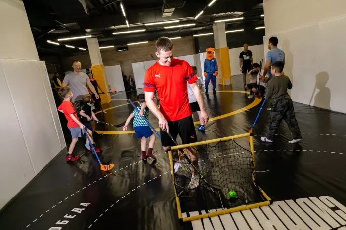 Тренажерный зал Будь Сильным  в  Новосибирске