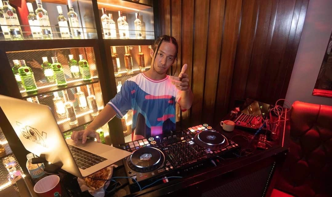 Бар «The Fifth Project»