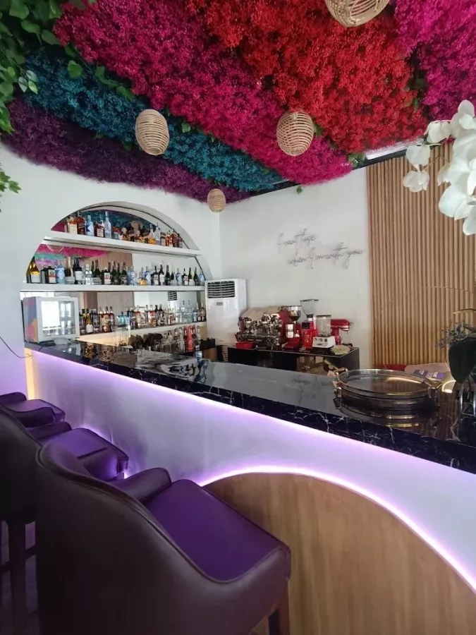 Бар Tagu в Себу: Бар 🥃, Кафе, Bar, Cafe,