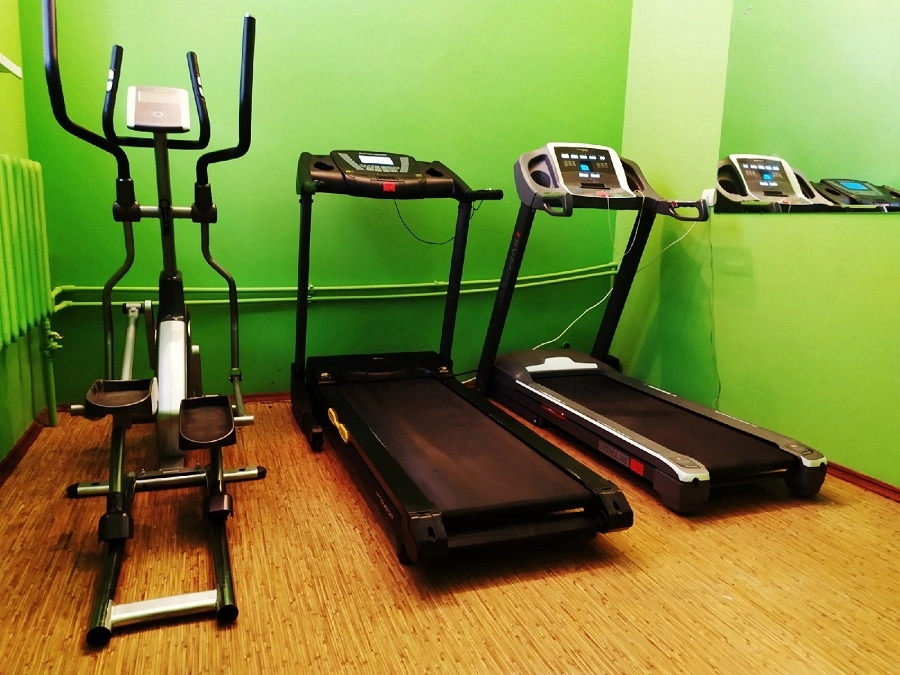 Женский тренажерный зал и фитнес Frau Gym & Fit в Нижнем Новгороде: Тренажерный Зал, Кардиозона, Фитнес, Зона Свободных Весов, Консультация Тренера, Групповые занятия,