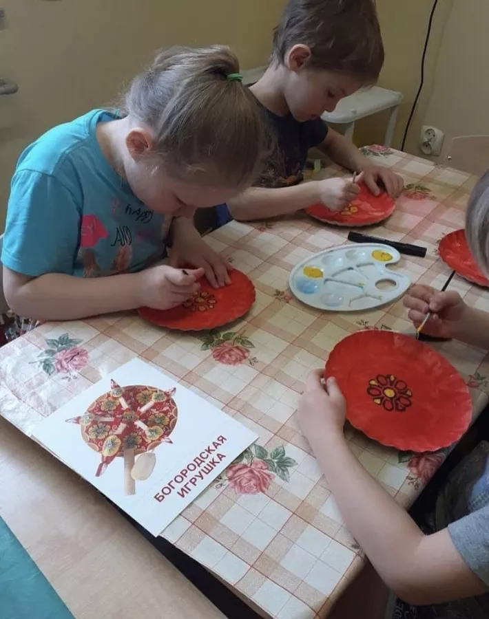Детский сад Маленький гений в Калининграде: Детский сад , Для детей, Детская площадка , Воспитатель , Тихий час ,
