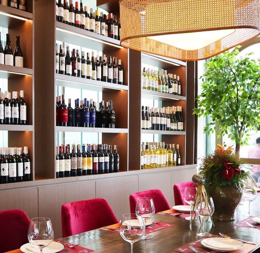 Ресторан Barcino Cebu в Себу: Еда, Ресторан,